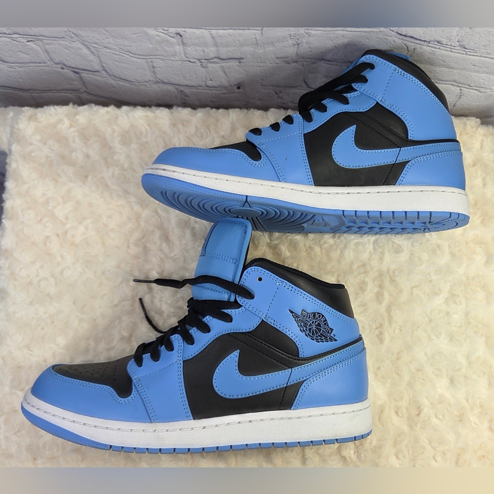 Nike Air Jordan Mid Blue and Black Sneakers - Picture 5 of 9